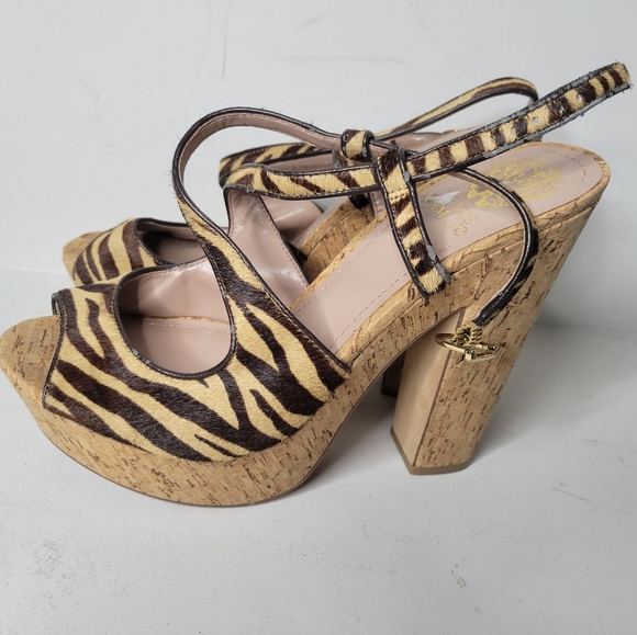 Vince Camuto VC Deville Sandal Size 9 - Picture 3 of 8